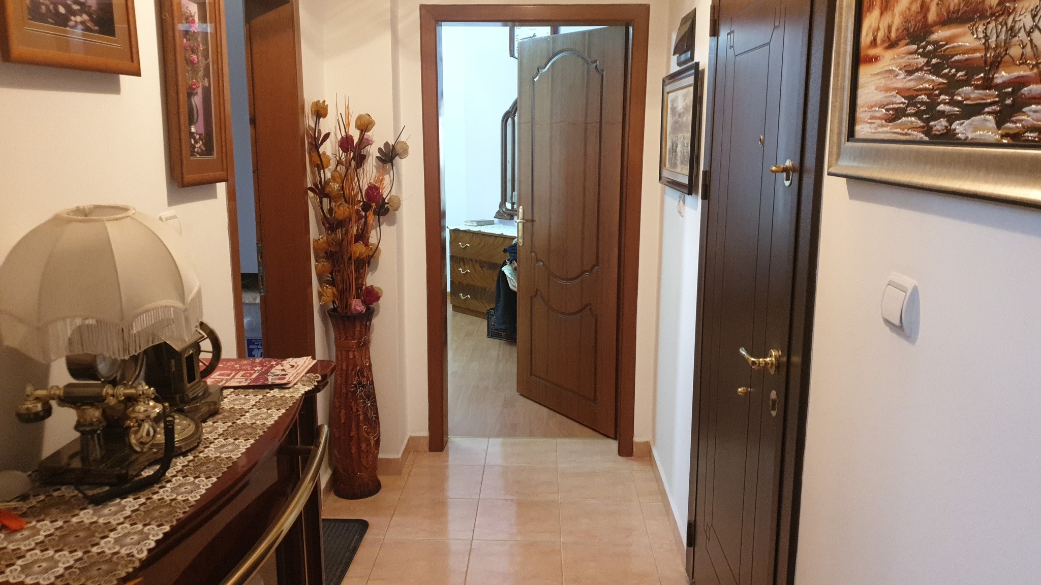 Hyrje me Qera Korce 250 Euro