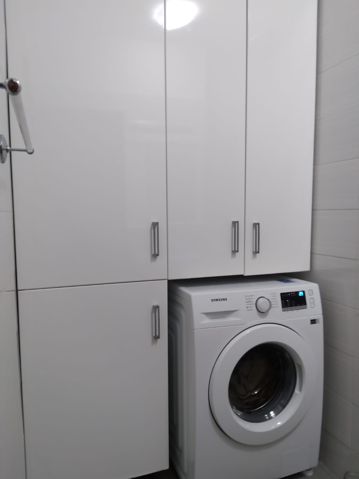 Jepet me qera apartament 2+1 në Lagjen 14, Korçë,