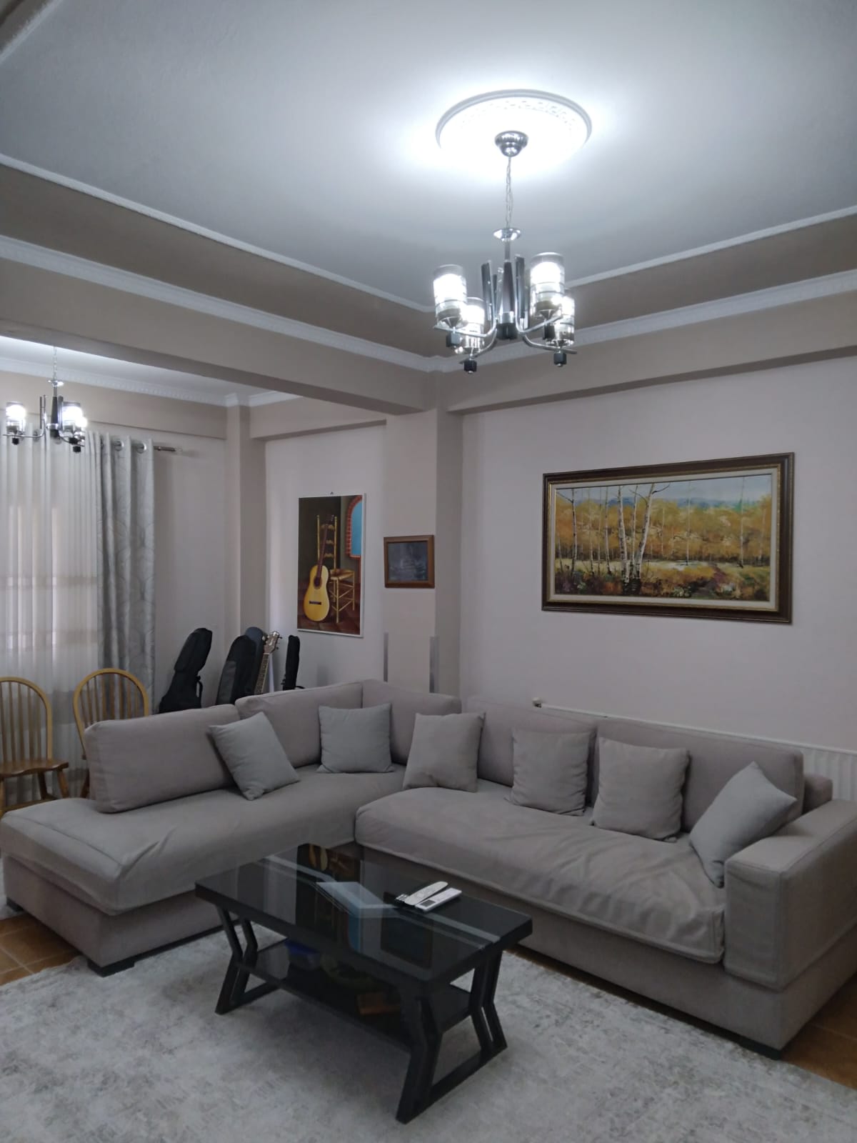 Shitet Apartament 2+1 – Korçë