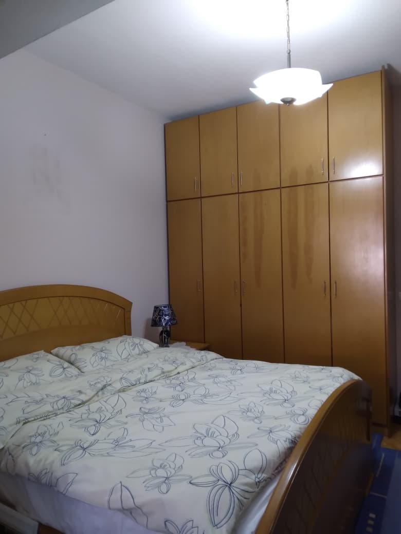 Shitet Apartament 2+1 – Korçë